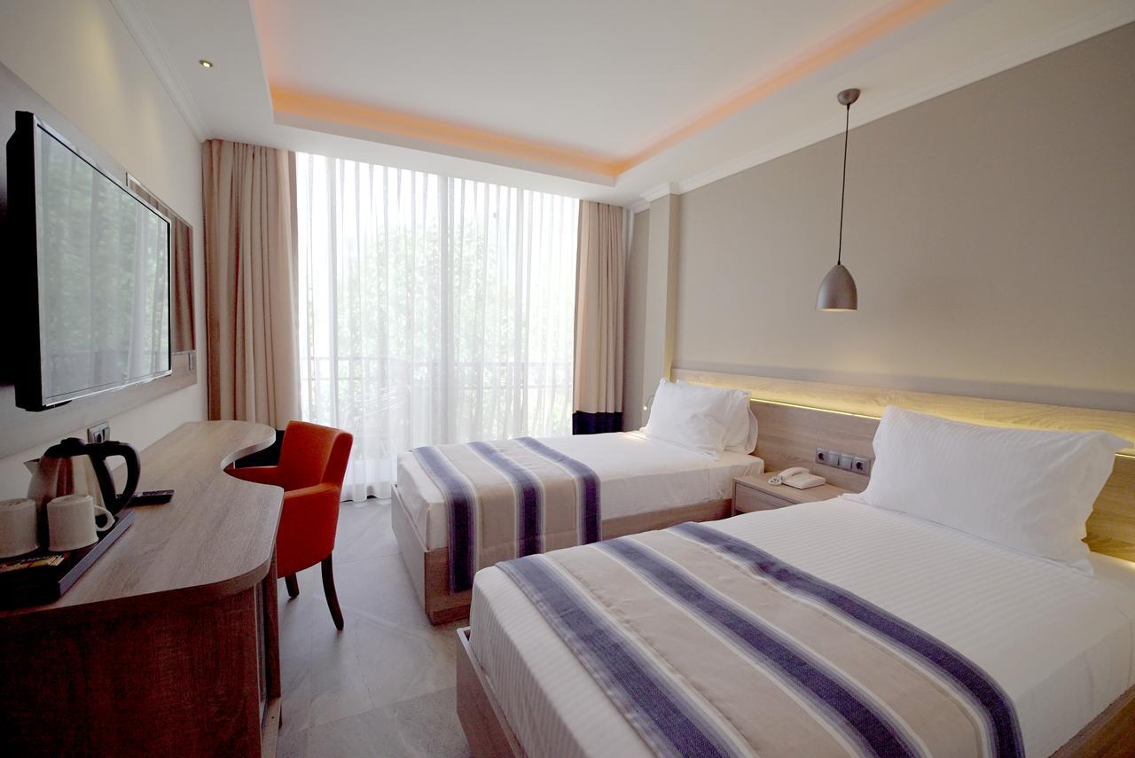אולודניץ Seyir Village Hotel מראה חיצוני תמונה